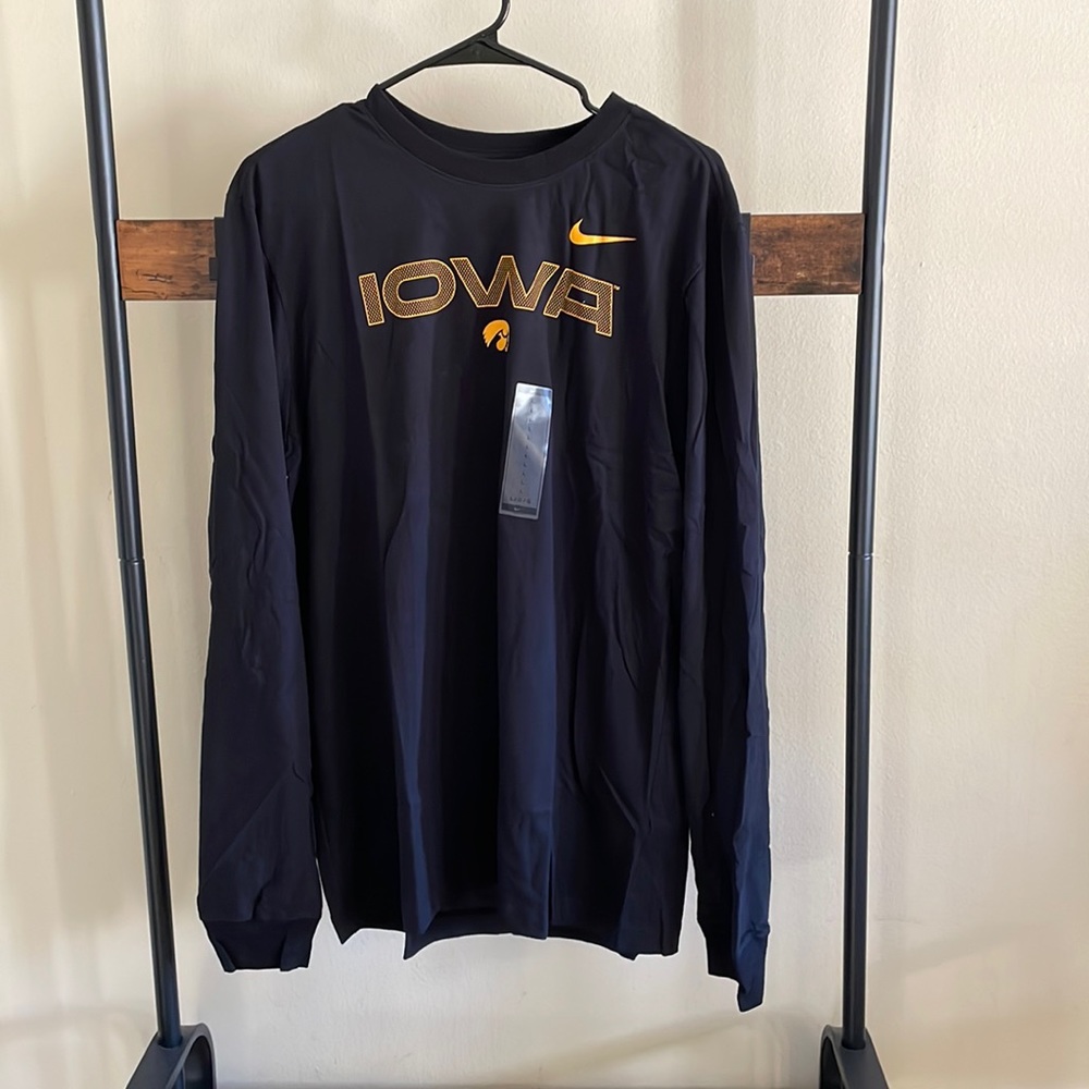Iowa long sleeve